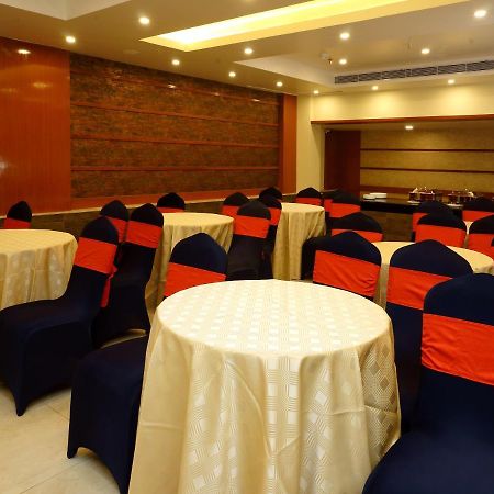 Amalfi Grand Patna (Bihar) Quarto foto