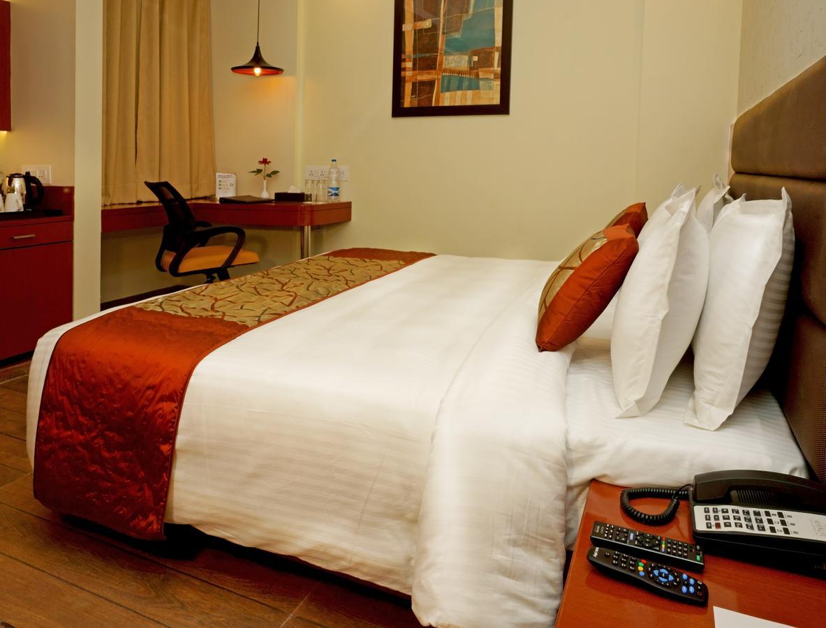 Amalfi Grand Patna (Bihar) Quarto foto