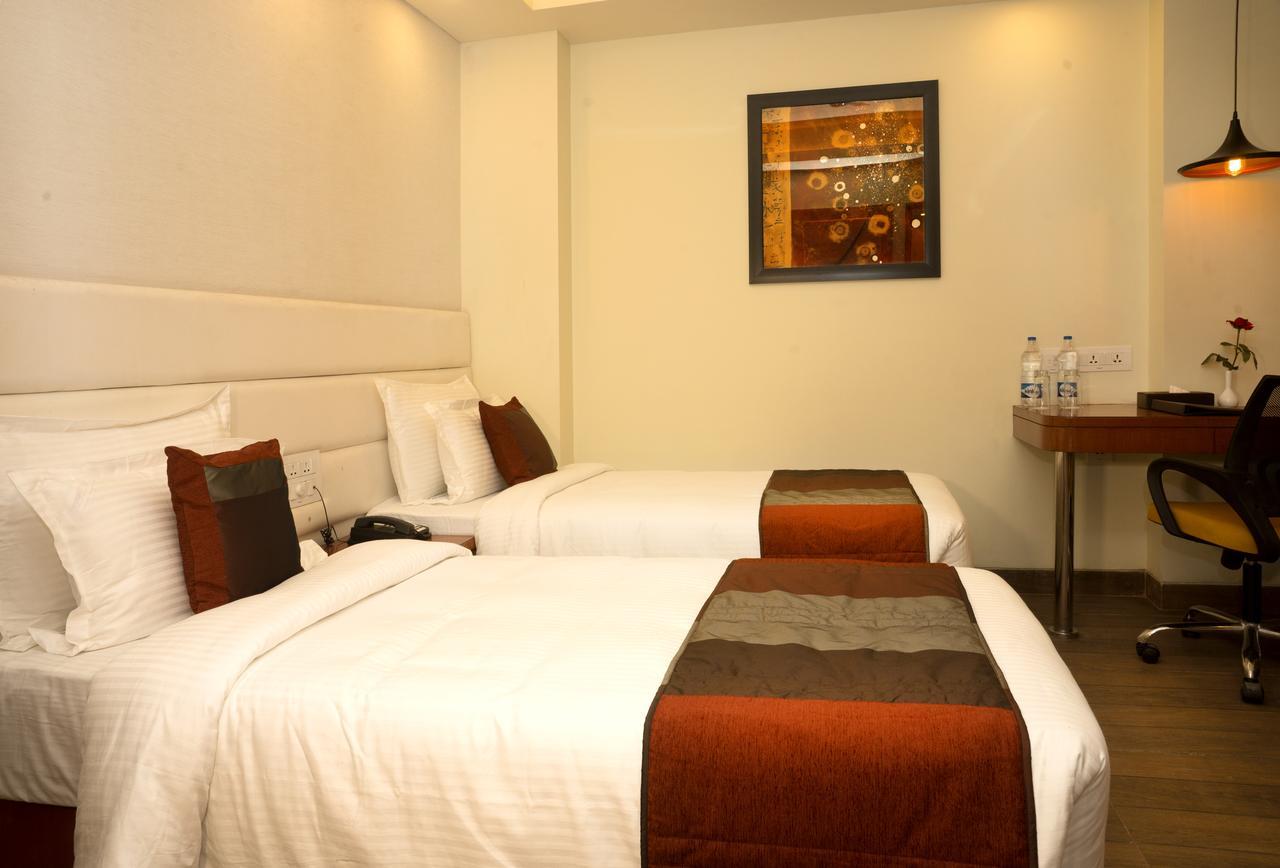 Amalfi Grand Patna (Bihar) Quarto foto