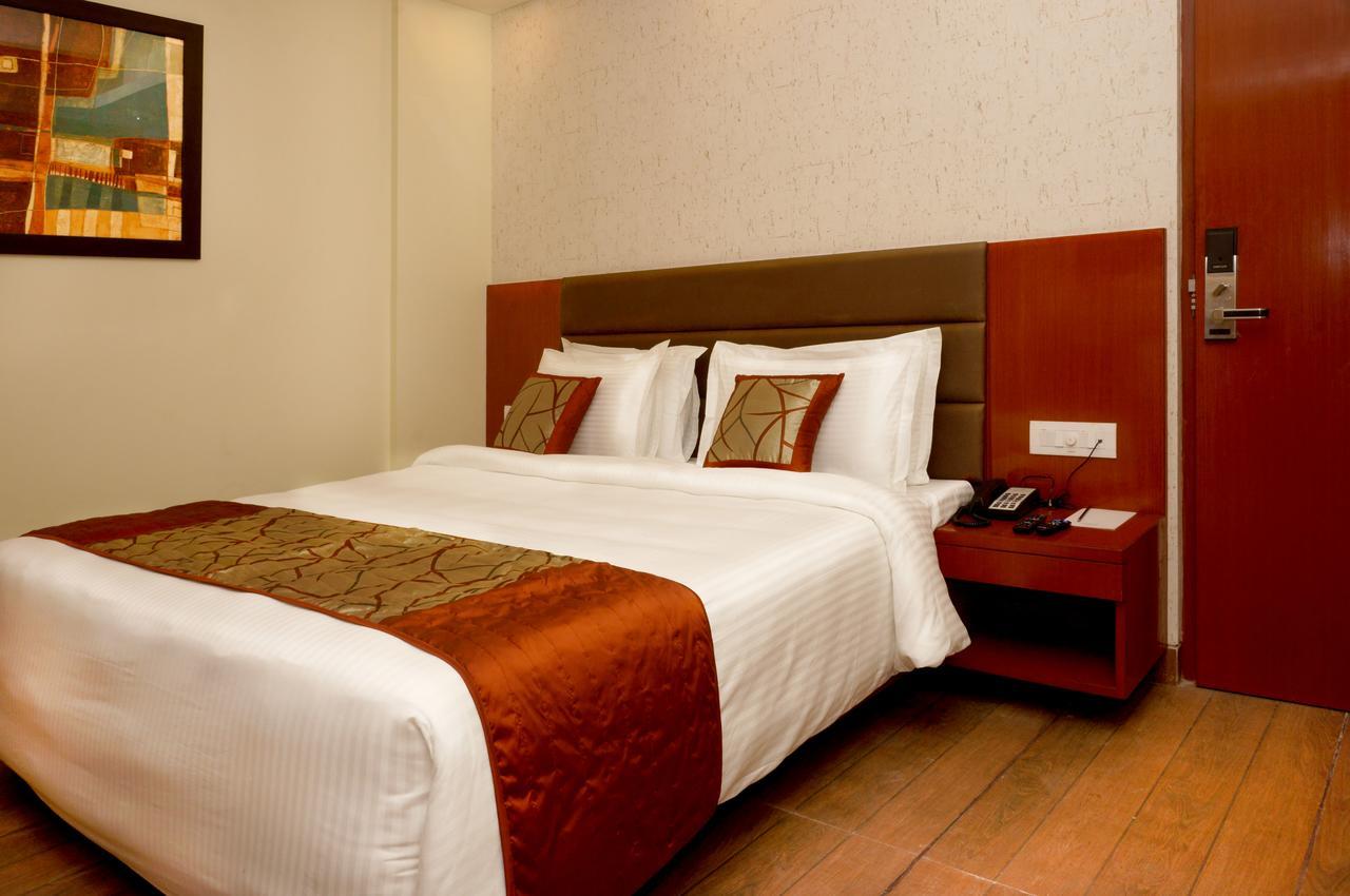 Amalfi Grand Patna (Bihar) Quarto foto